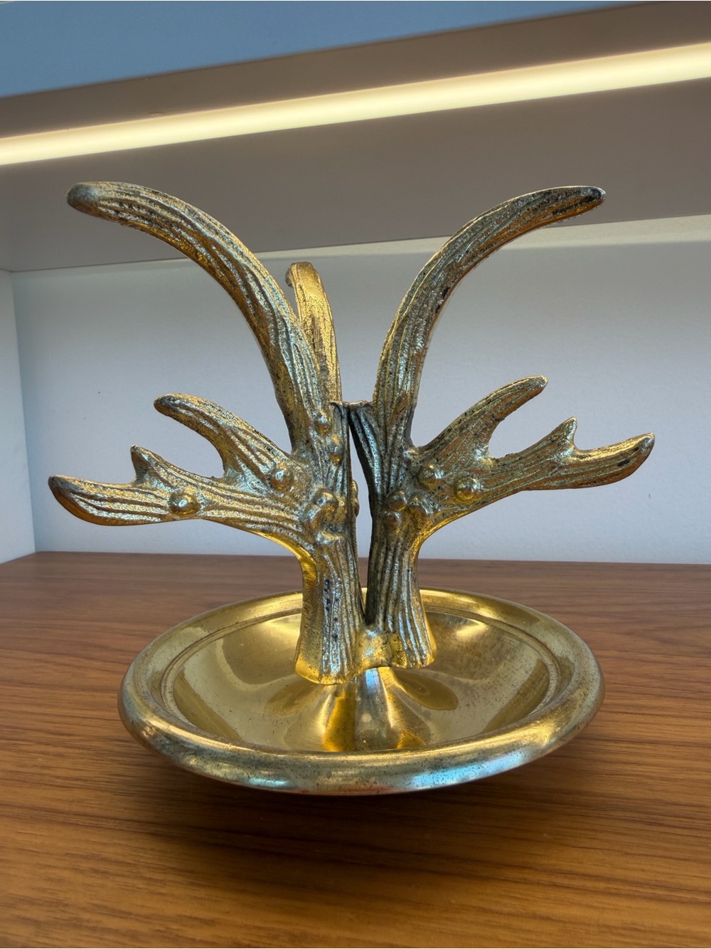 Vintage Brass/Gold Tone Metal Triple Antler Style Jewelry Dish Round Base 6”